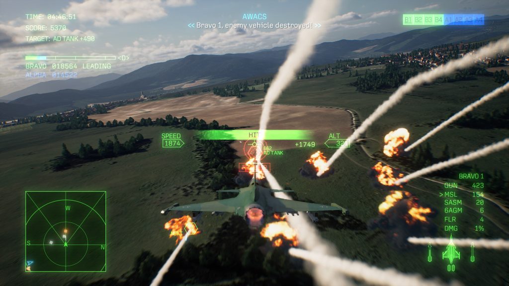 Screenshot di ACE COMBAT 8: WINGS OF THEVE, tratto dal trailer Online Overview del multiplayer.